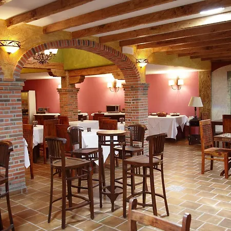 ホテル Posada-spa Privilegio De Vara